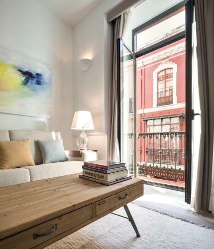 Apartamento Puerta Catedral Holiday Suites