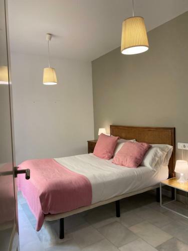 Apartamento Suites Plaza de Los Refinadores, Maestranza