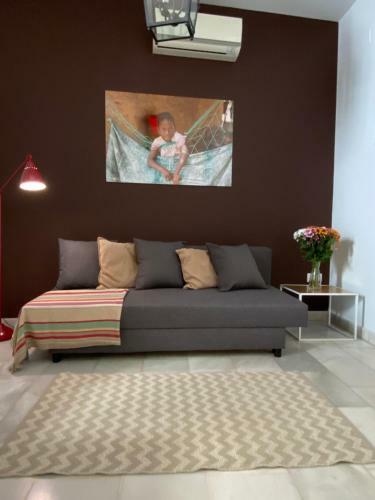Apartamento Suites Plaza de Los Refinadores, Maestranza