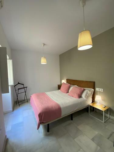 Apartamento Suites Plaza de Los Refinadores, Maestranza