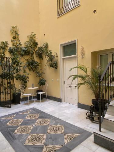 Apartamento Suites Plaza de Los Refinadores, Maestranza