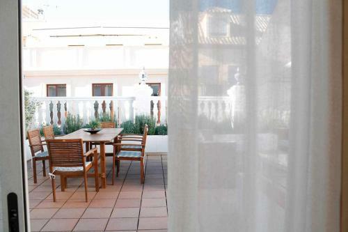 Monkeys Luxury Triana House