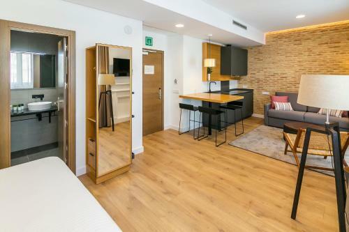 Apartamento Aquitania Home Suites
