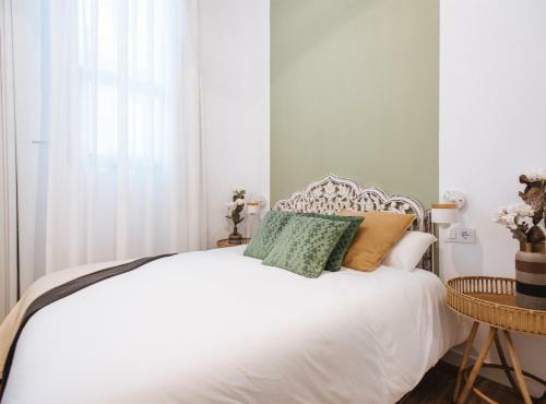 Lola de Triana Apartments