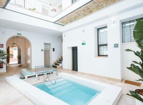 Lola de Triana Apartments