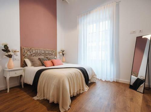 Lola de Triana Apartments