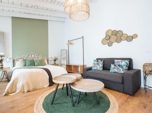 Lola de Triana Apartments