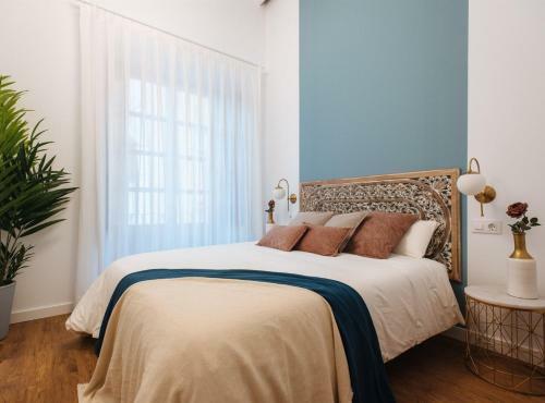 Lola de Triana Apartments