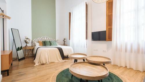Lola de Triana Apartments
