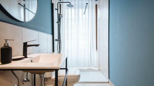 Lola de Triana Apartments