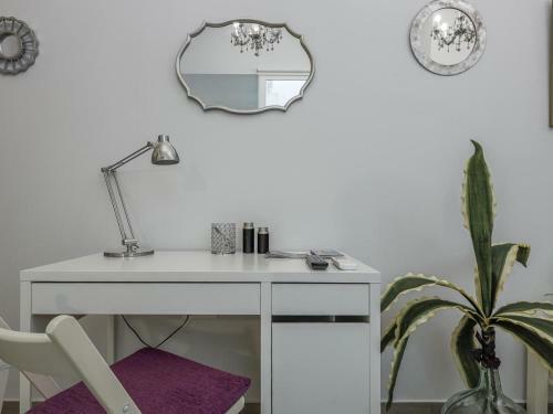 Apartamento Ca�os De Carmona