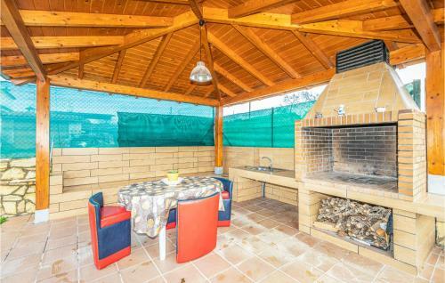 Amazing Home In Sils W/ 3 Bedrooms