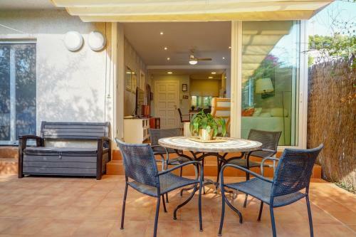 Tenis Apartment By Hello Apartments Sitges