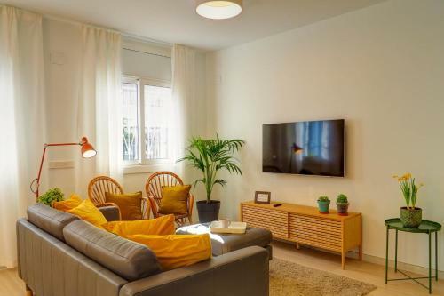 San Sebastian Apartment With Patio By Hello Apartments Sitges