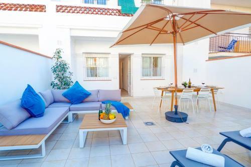 San Sebastian Apartment With Patio By Hello Apartments Sitges