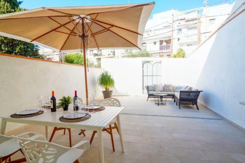 San Sebastian Apartment With Patio By Hello Apartments Sitges