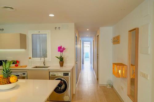 San Sebastian Apartment With Patio By Hello Apartments Sitges