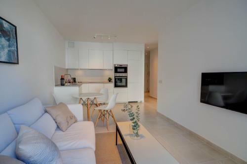San Sebastian Apartment With Patio By Hello Apartments Sitges