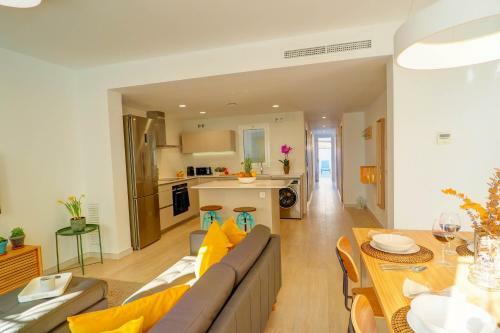 San Sebastian Apartment With Patio By Hello Apartments Sitges
