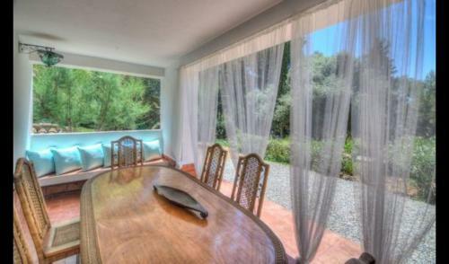 Sitges Villa Sleeps 20 With Pool And Air Con