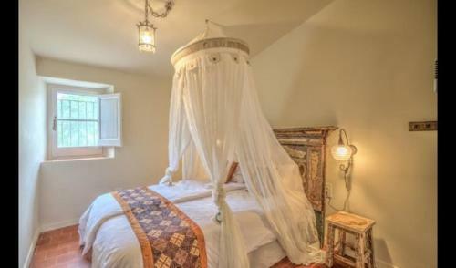 Sitges Villa Sleeps 20 With Pool And Air Con