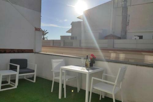 Apartamento White Penthouse - �tico Para 2 Centro de Sitges