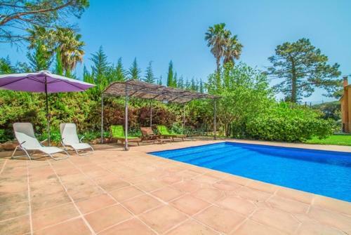 Solius Villa Sleeps 6 Pool Wifi