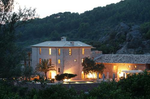 The Ultimate 5 Star Luxury Villa With Private Pool, Mallorca Villa 1008