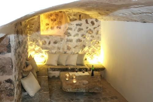 The Ultimate 5 Star Luxury Villa With Private Pool, Mallorca Villa 1008