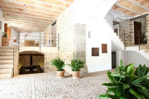The Ultimate 5 Star Luxury Villa With Private Pool, Mallorca Villa 1008