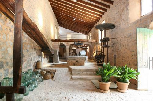 The Ultimate 5 Star Luxury Villa With Private Pool, Mallorca Villa 1008