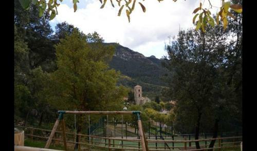 Solsona Villa Sleeps 24 With Pool