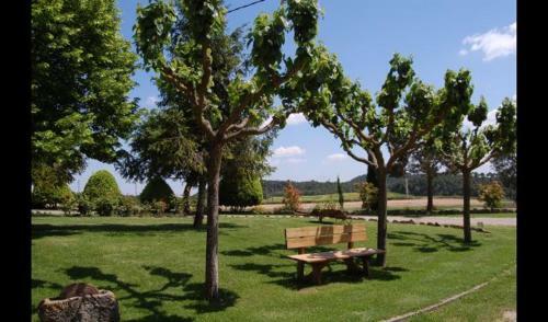 Solsona Villa Sleeps 4 With Pool