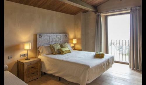 Villa In Solsona Sleeps 15 With Pool