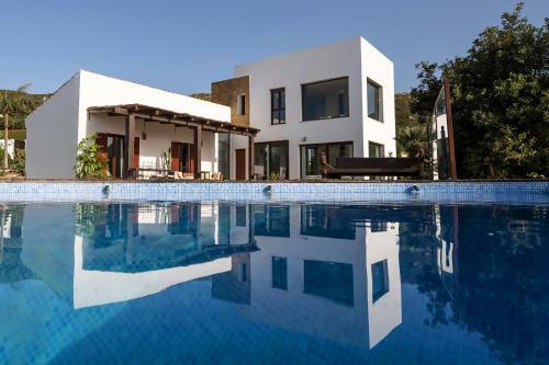 Villa Livingtarifa Casa Helechos