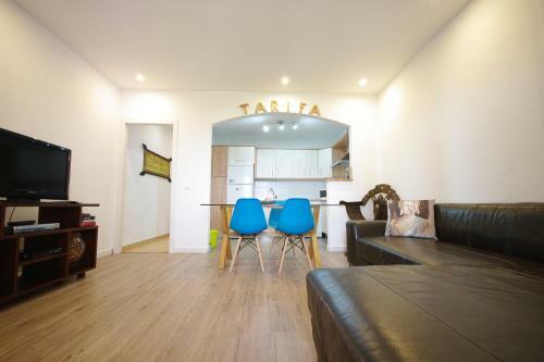 Livingtarifa- Apartamento Tuc�n