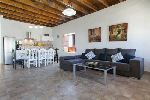 Villa Caser�o Leandro