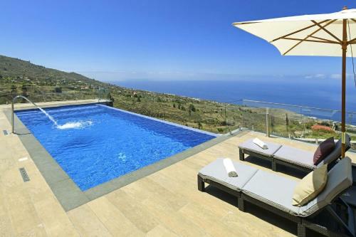 Villa Mica