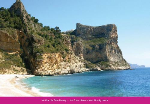 Luxury Apartment With Private Pool And Sea Views In Moraira