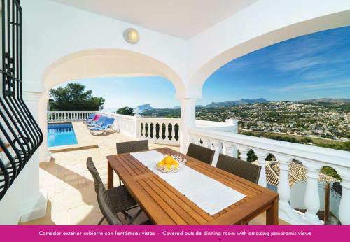 Luxury Apartment With Private Pool And Sea Views In Moraira