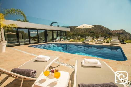 Abahana Villas Sea Happiness