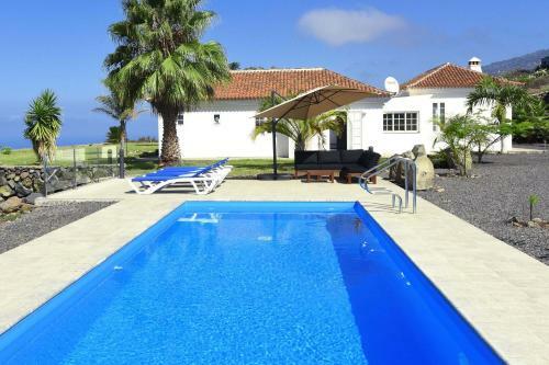 Villa De La Luz