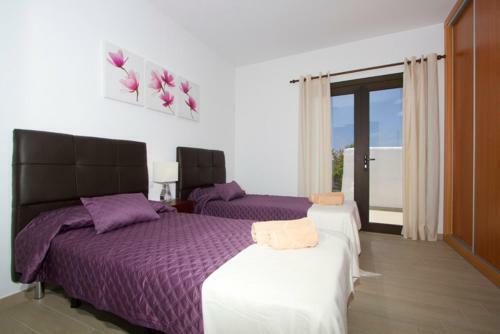 Villa Mojones - 4 Bedrooms Large Heated Pool