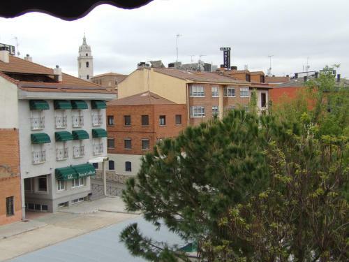 Hotel Real De Castilla II