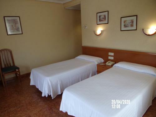 Hotel Real De Castilla II