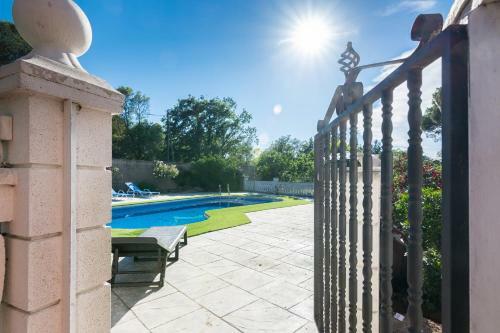 Villa Homeholidaysrentals Corts