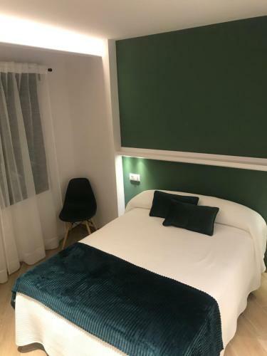 Hostal Le�n