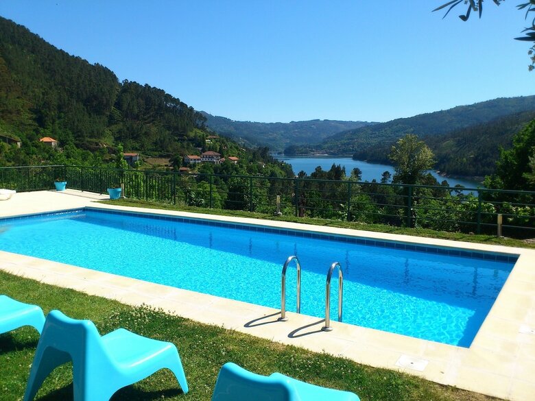 Hotel Lagoa Azul Do Geres
