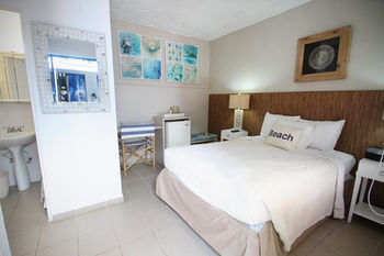 Hotel Tres Palmas Inn