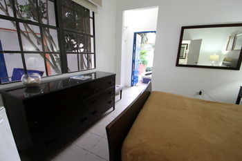 Hotel Tres Palmas Inn